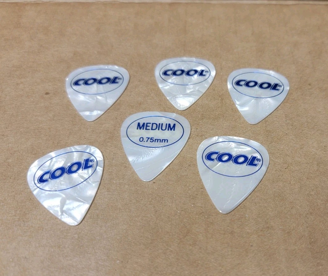 Lot Of 6 Cool Picks 0.75mm Medium CELL Standard Guitar Pick Nitro-cellulose