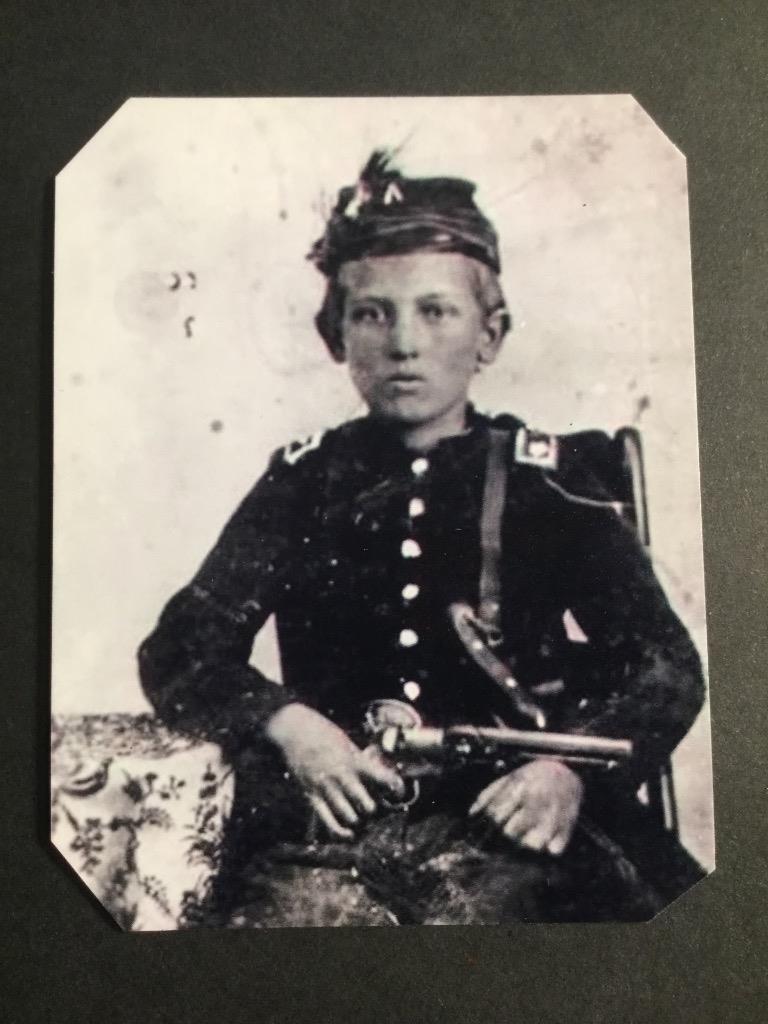 A very young soldier in Union uniform with hand gun Historical tintype C1277RP