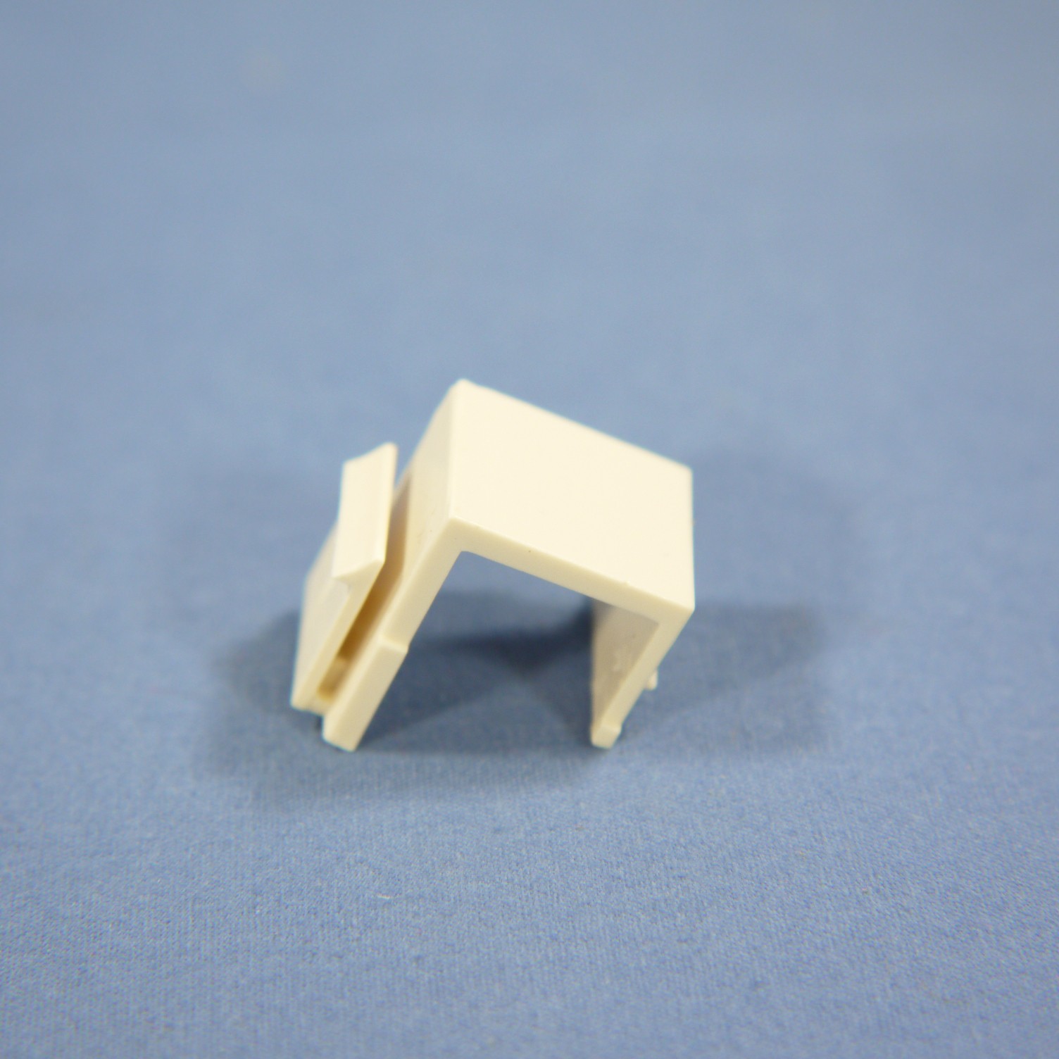 Cooper 5550-5EA Almond Solid Blank One Data Modular Port Filler Inserts 2-Pack