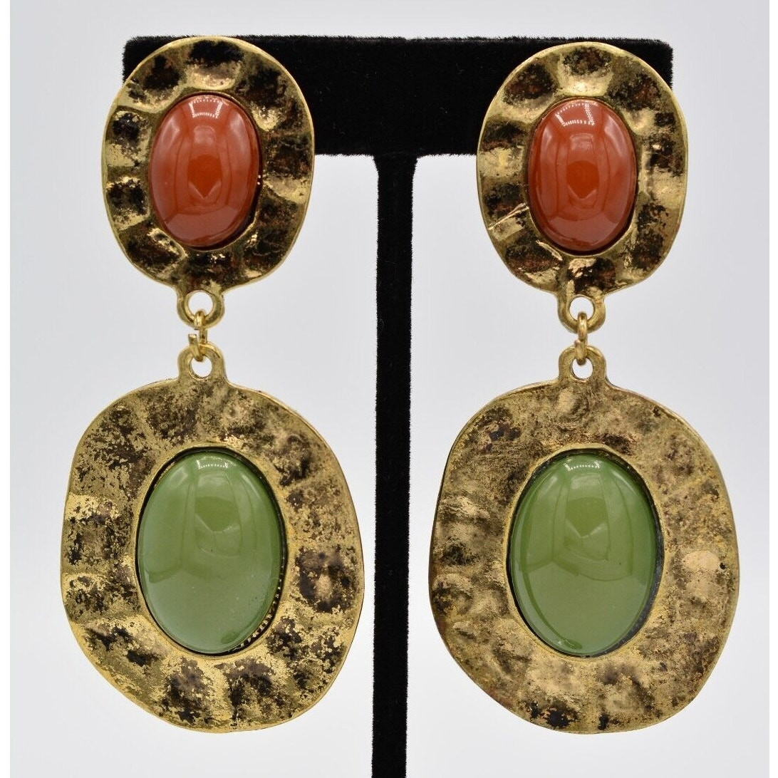 Vintage Cabochon Clip On Earrings Antiqued Gold Clay Green Lucite NOS 80s BinA13