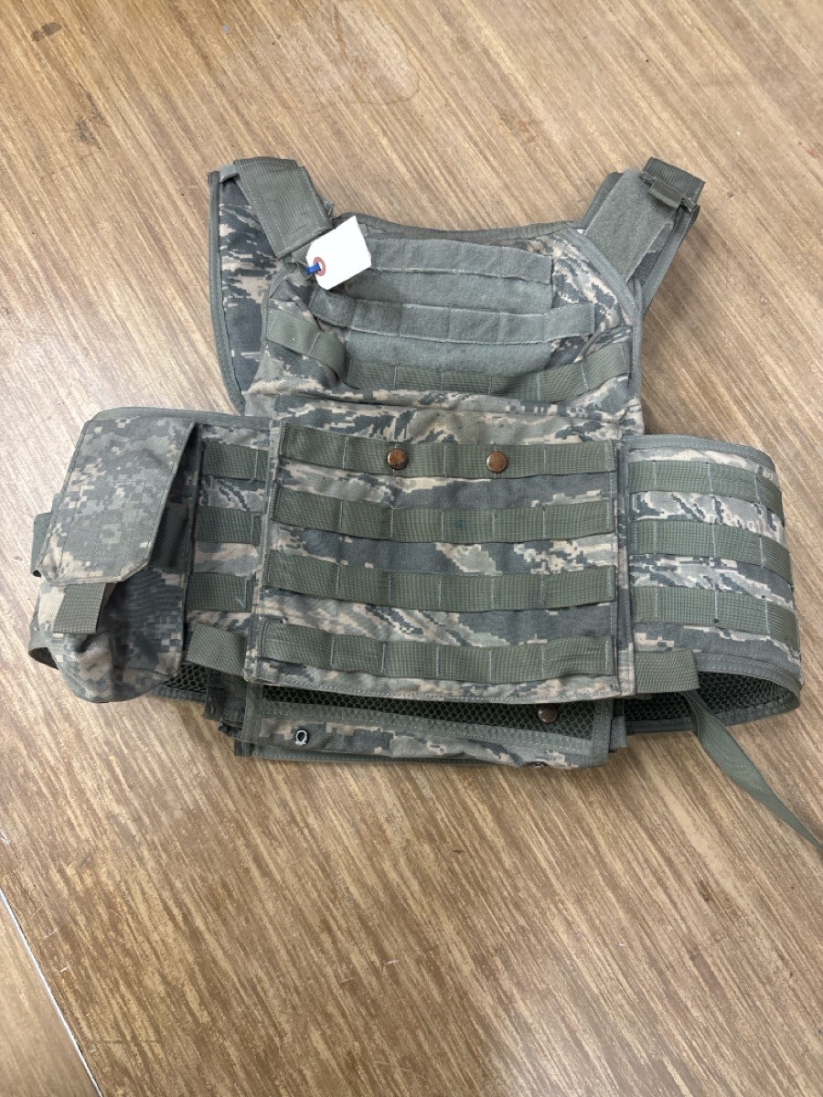 VALLEY OPERATIONAL WEAR PLATE CARRIER LG/XLG (C26003466)