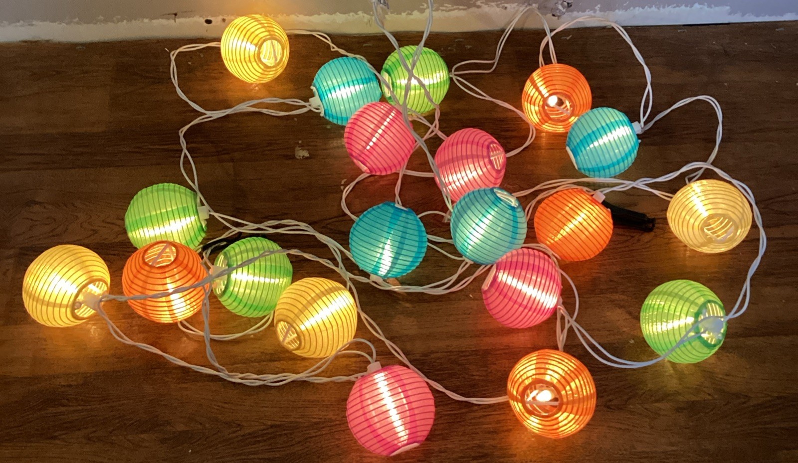 Multi Color Chinese Paper Lantern Patio Tiki 10 Light String 8' Long Works 2 Set
