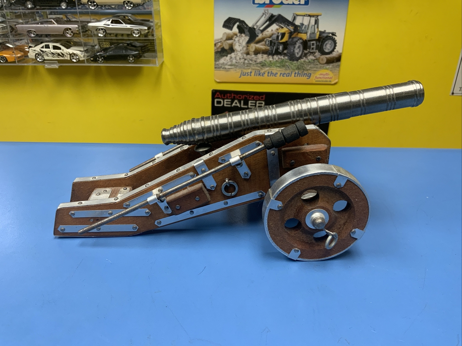 Vintage Miniature  Replica Cannon  Wood  & Steel