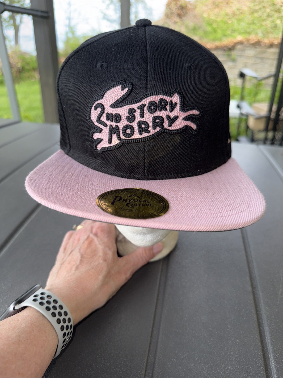 2nd Story Morty Negro League Basketball Club Pittsburgh Black w Pink, Green EUC