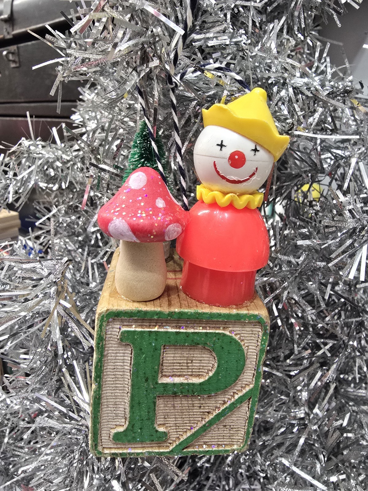 Vintage building block  Fisher Price Little People Christmas Ornament Letter P