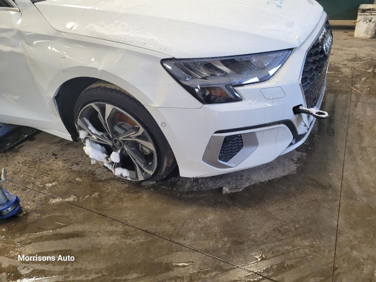 Air Shutter Lower Fits 22-24 AUDI A3 2089346