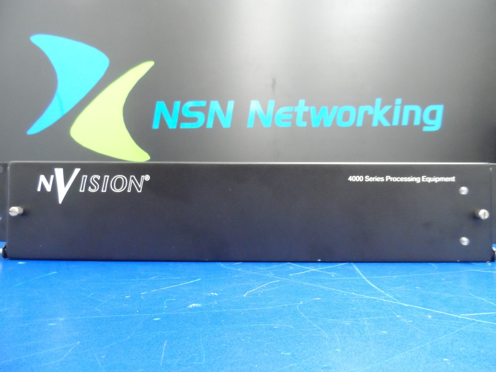 Nvision NV4002 Processing Equipment Frame w/ 1x DA4023 World Clock DA Boards