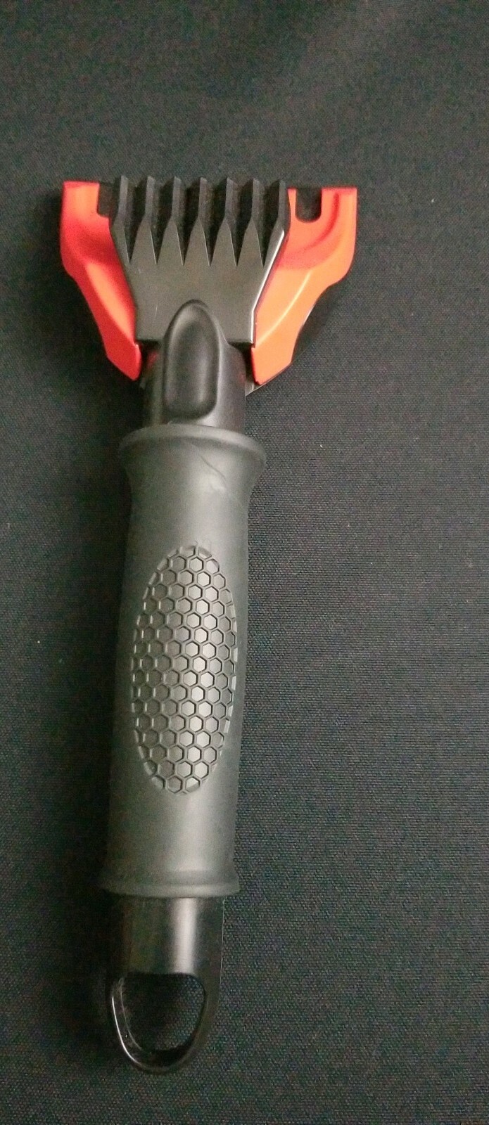 Subzero 11" Polar Vortex Ice Scraper, Black/Red