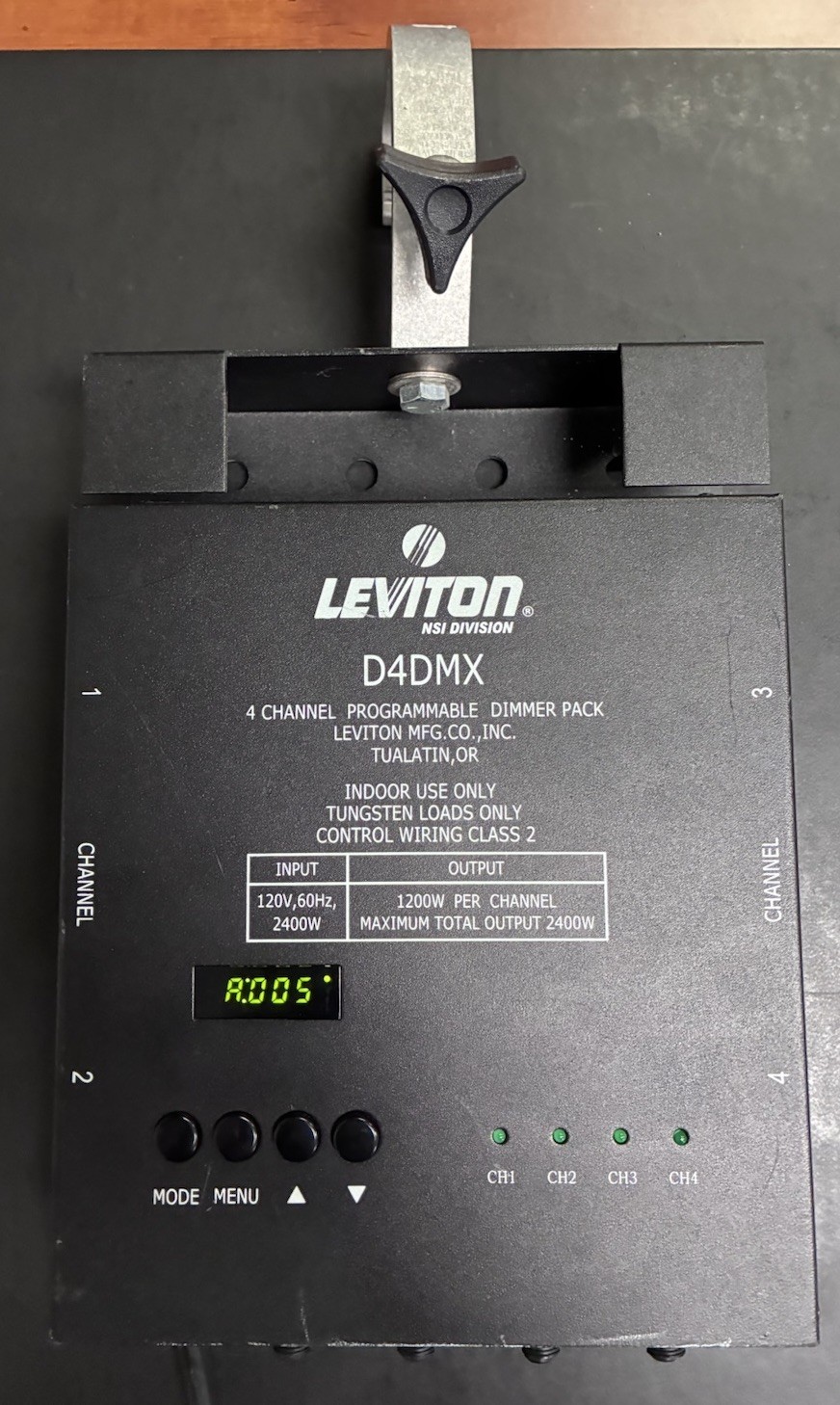 Leviton D4DMX-MD3 4-Channel Programmable Dimmer Pack