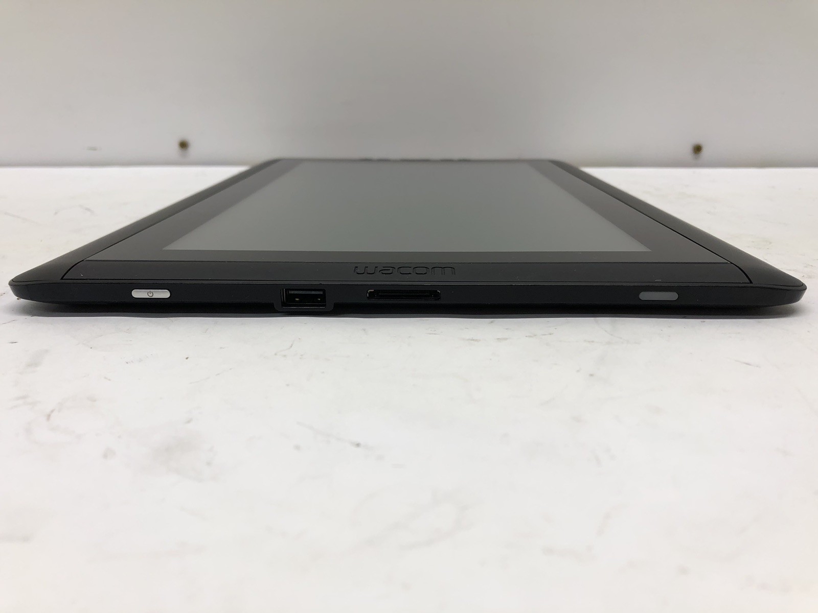 WACOM CINTIQ 13HD CREATIVE DISPLAY DRAWING TABLET, TESTED WORKING TABLET ONLY