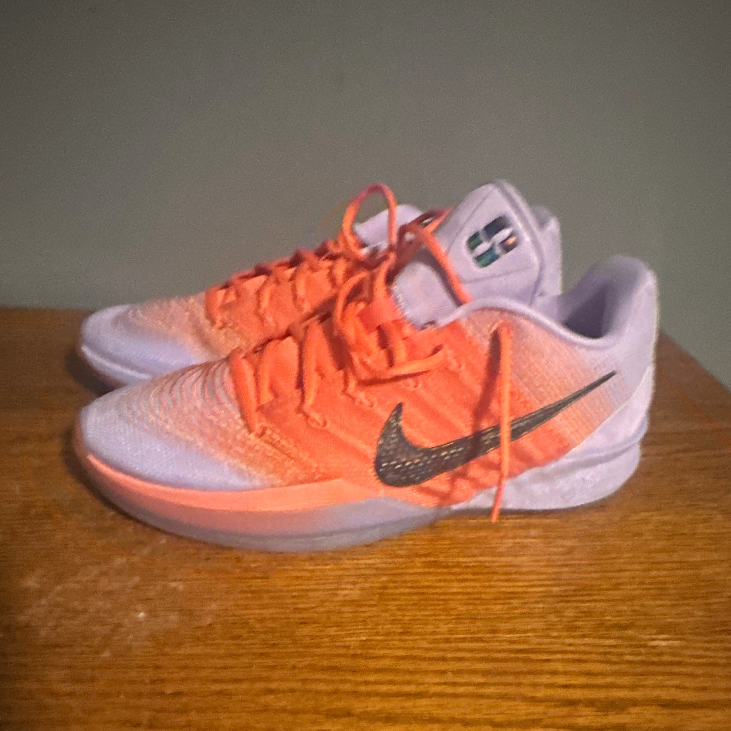 Nike Men’s Low Top Lace-Up Athletic Sneakers Orange/White HF3712-501