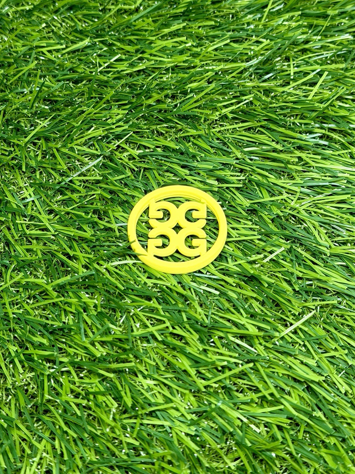G/Fore Golf Circle G’s Soft Touch Metal Ball Marker Yellow