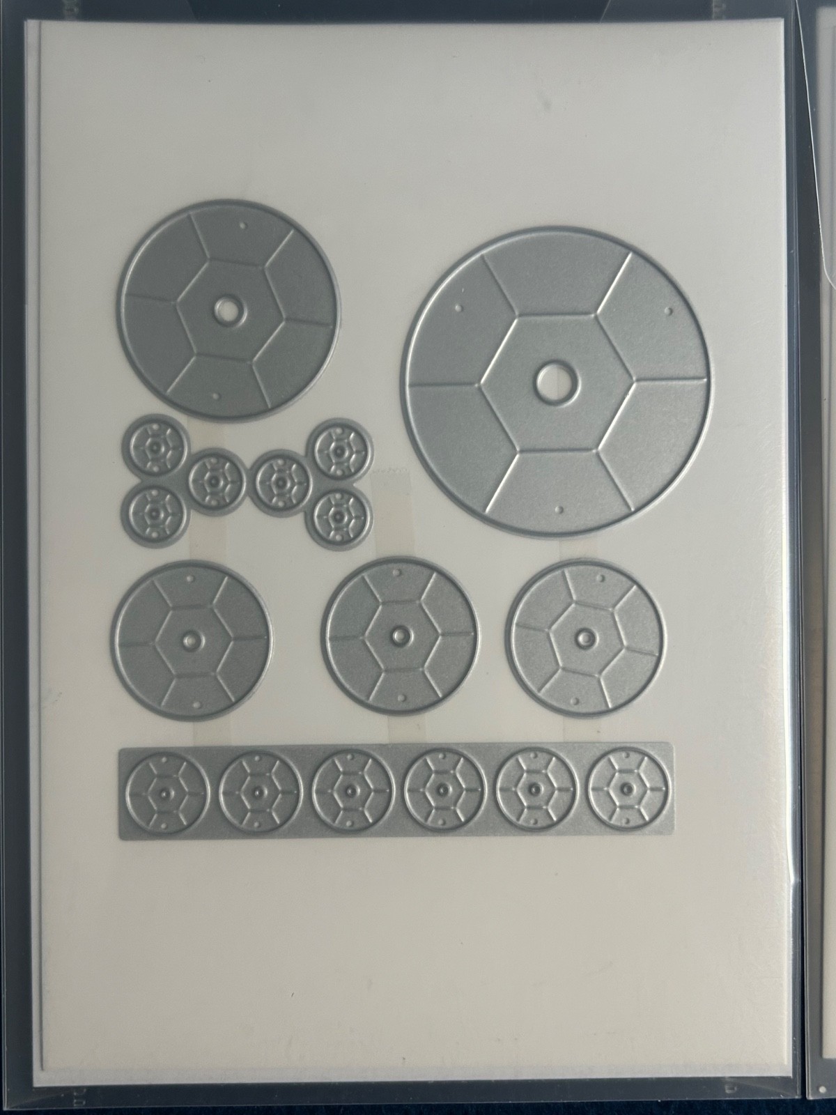 Stampin' Up Cut & Emboss Sequin & Curvy Dies Set