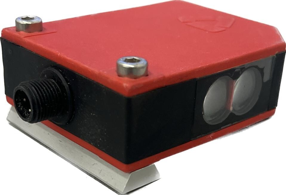 Leuze PRK 450K/P-S12 retro-reflective sensor