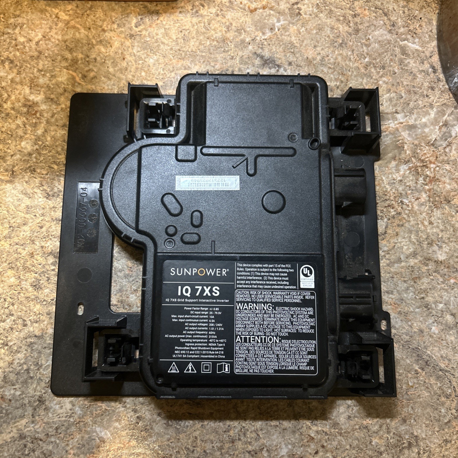 SUNPOWER IQ 7XS Microinverter Grid Support Interactive Inverter