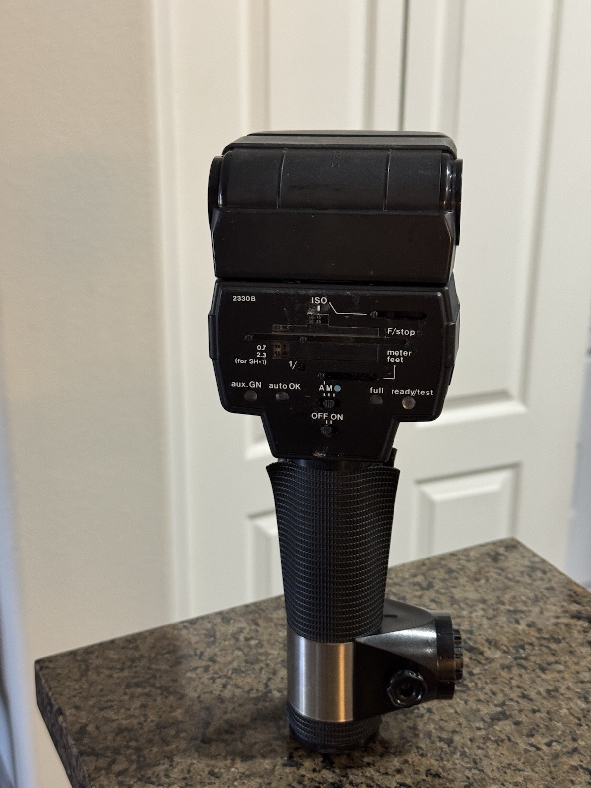 Sunpak 622 Super Pro System Flash w/ Handle And SH-1