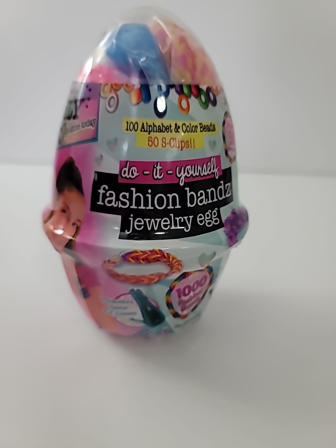 iLY DIY Fashion Bandz Jewlery Egg 100 Alphabet & Color Beads 50 S-Clips