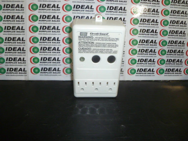 HUBBELL GFP315A RECEPTACLE-New In Box