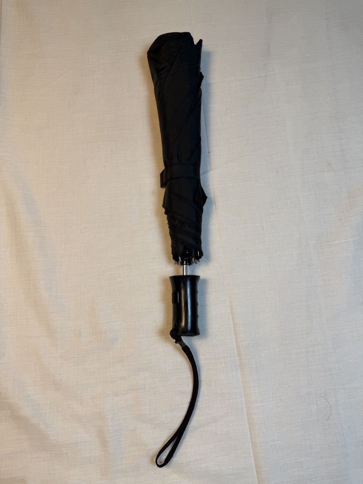 Black Solid Compact/Folding Umbrella for Unisex, 12 in Length
