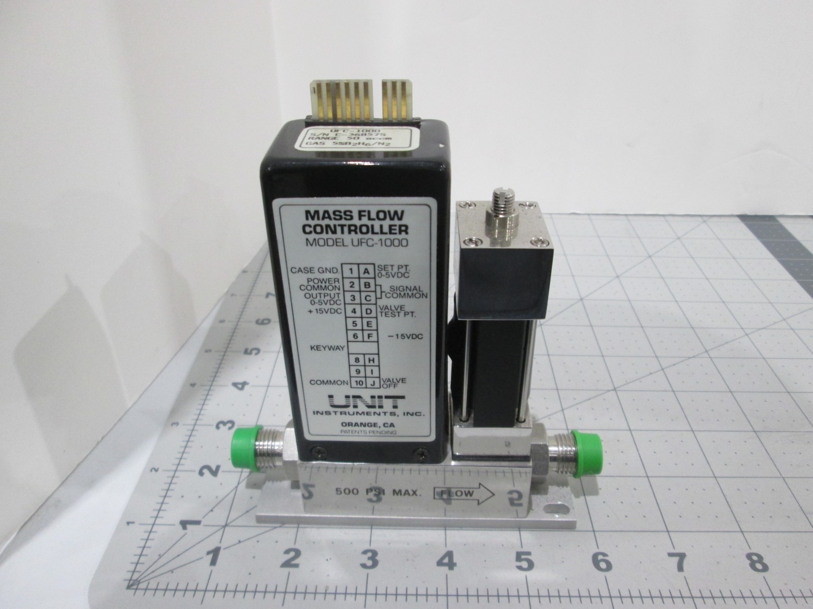 Unit, UFC-1000, Mass Flow Controller, 5%B2H6/N2, 50 SCCM, Used