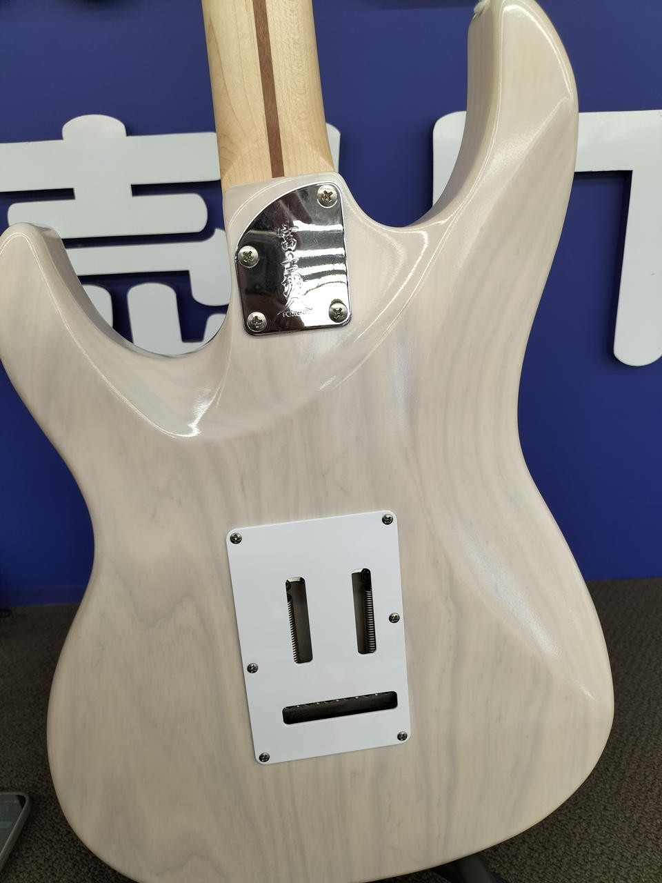 [FUJIGEN] EOS2-ASH-M/WBU/01 Ash body Maple neck Maple fingerboard w/Soft case