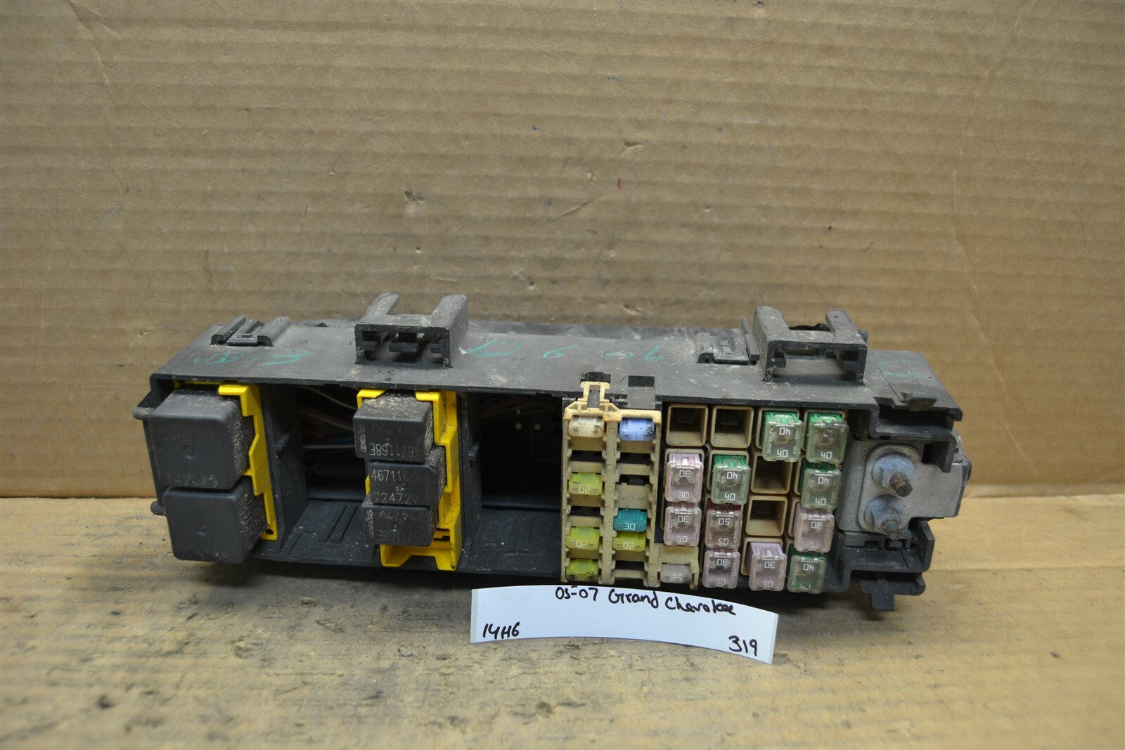 05-07 Jeep Grand Cherokee Fuse Box Junction Oem 56047964AB Module 319-14H6