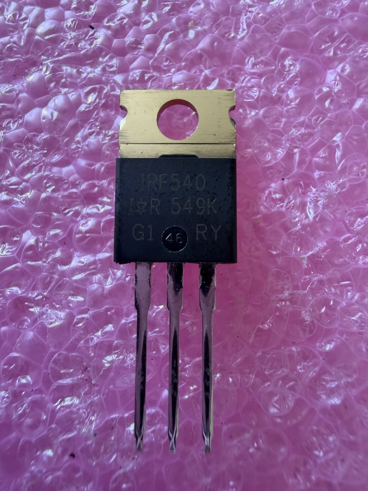 International Rectifier IRF540 Integrated Circuit