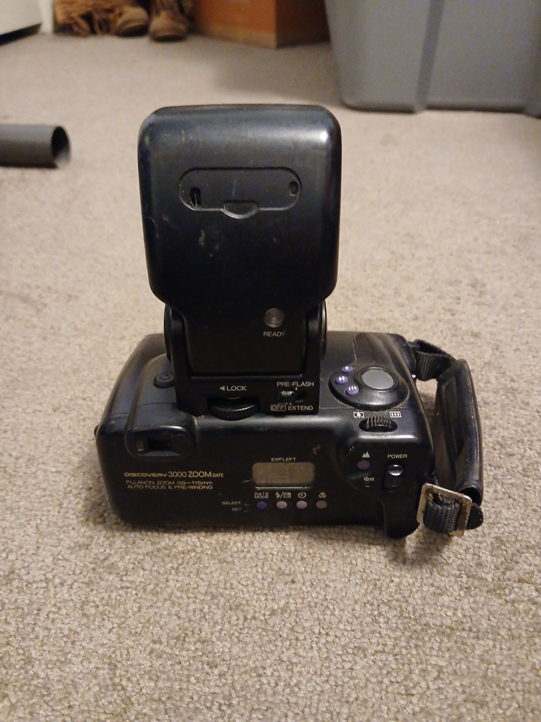 Fuji Discovery 3000 Zoom Auto Focus Camera With Flash Untested