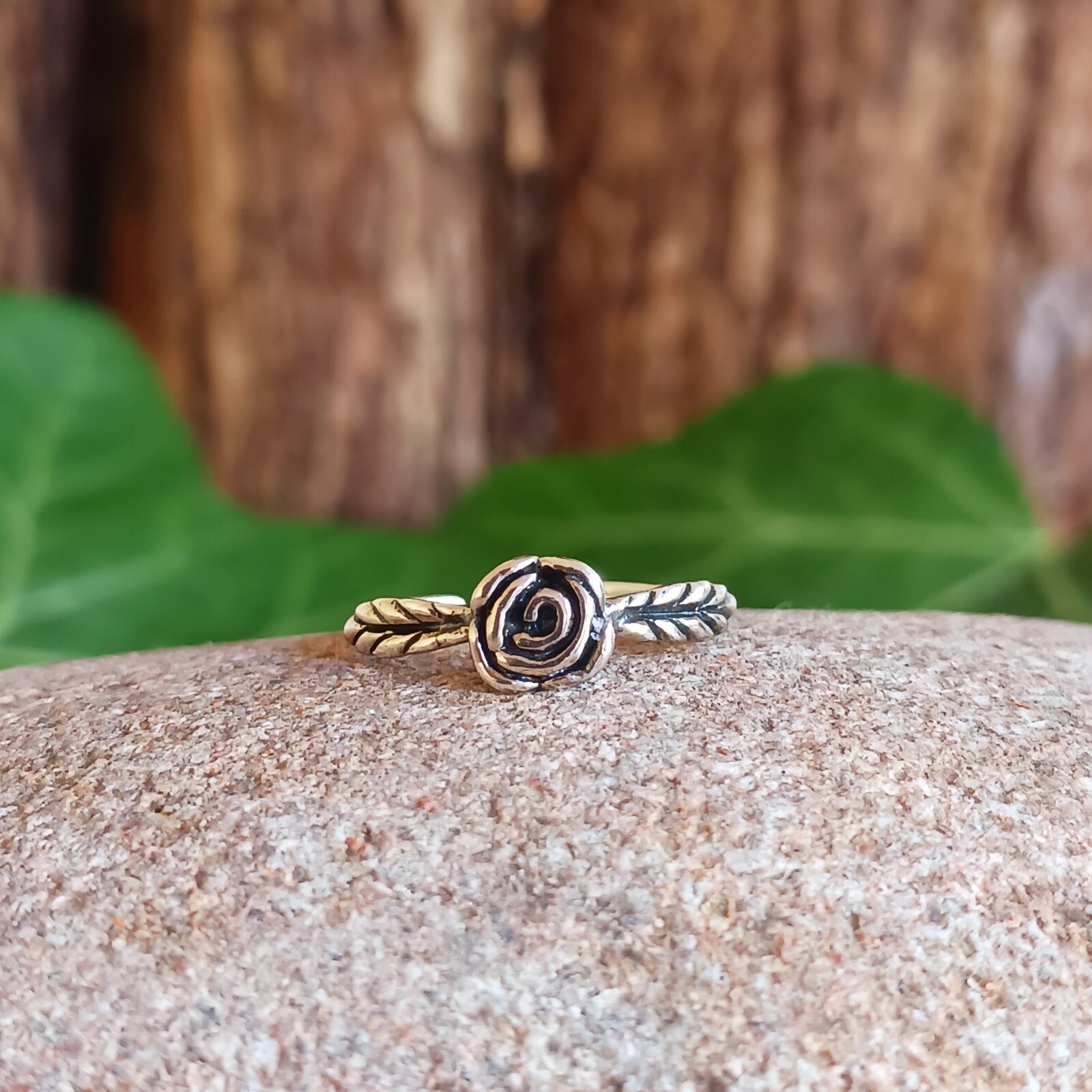 Toe Ring Black Rose Solid Silver adjustable Toe Ring