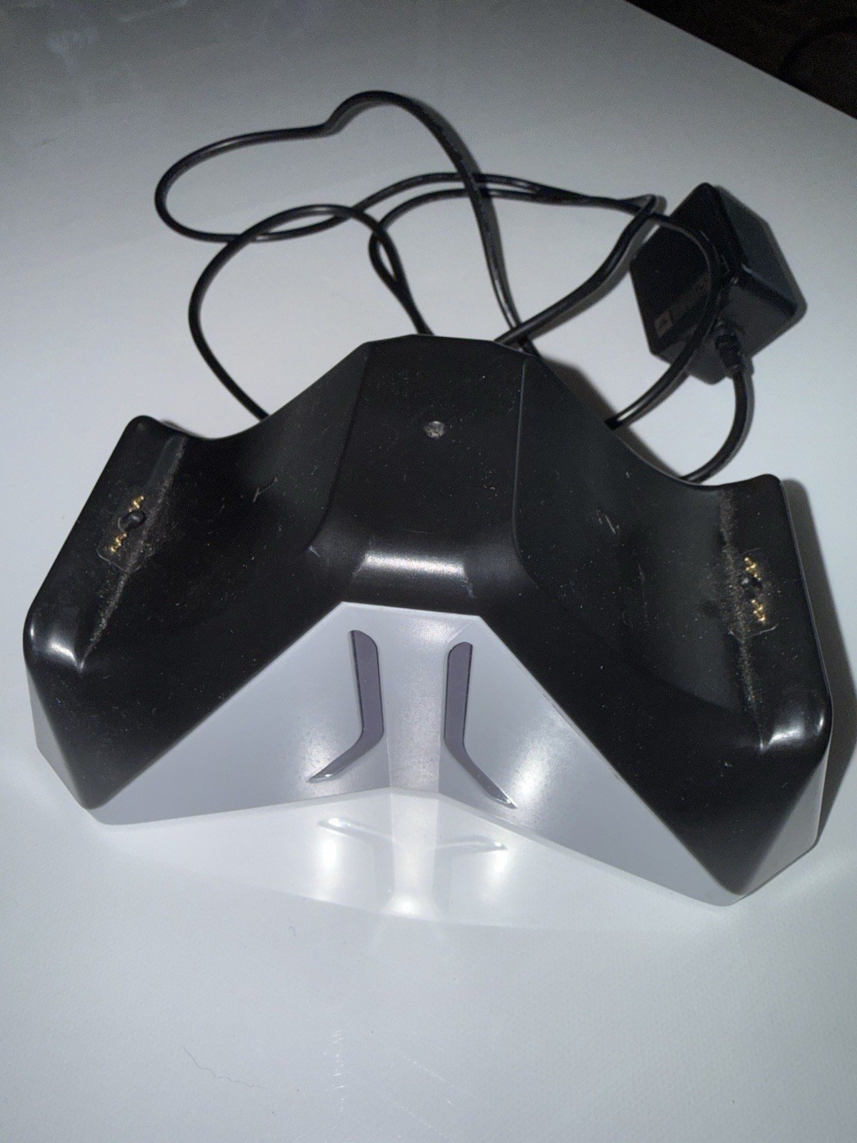 Atrix DualSense Charging Station for PlayStation 5 TP5-0563 Used Untested As-Is