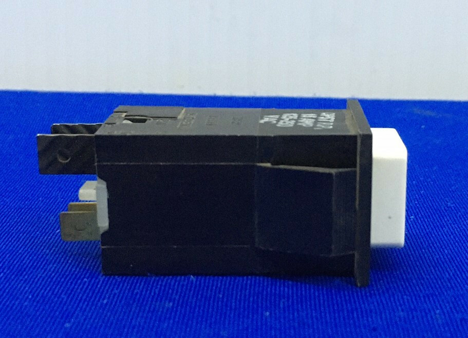 UND LAB MXSP10400 / MXSP 10400 POWER PUSH BUTTON SWITCH