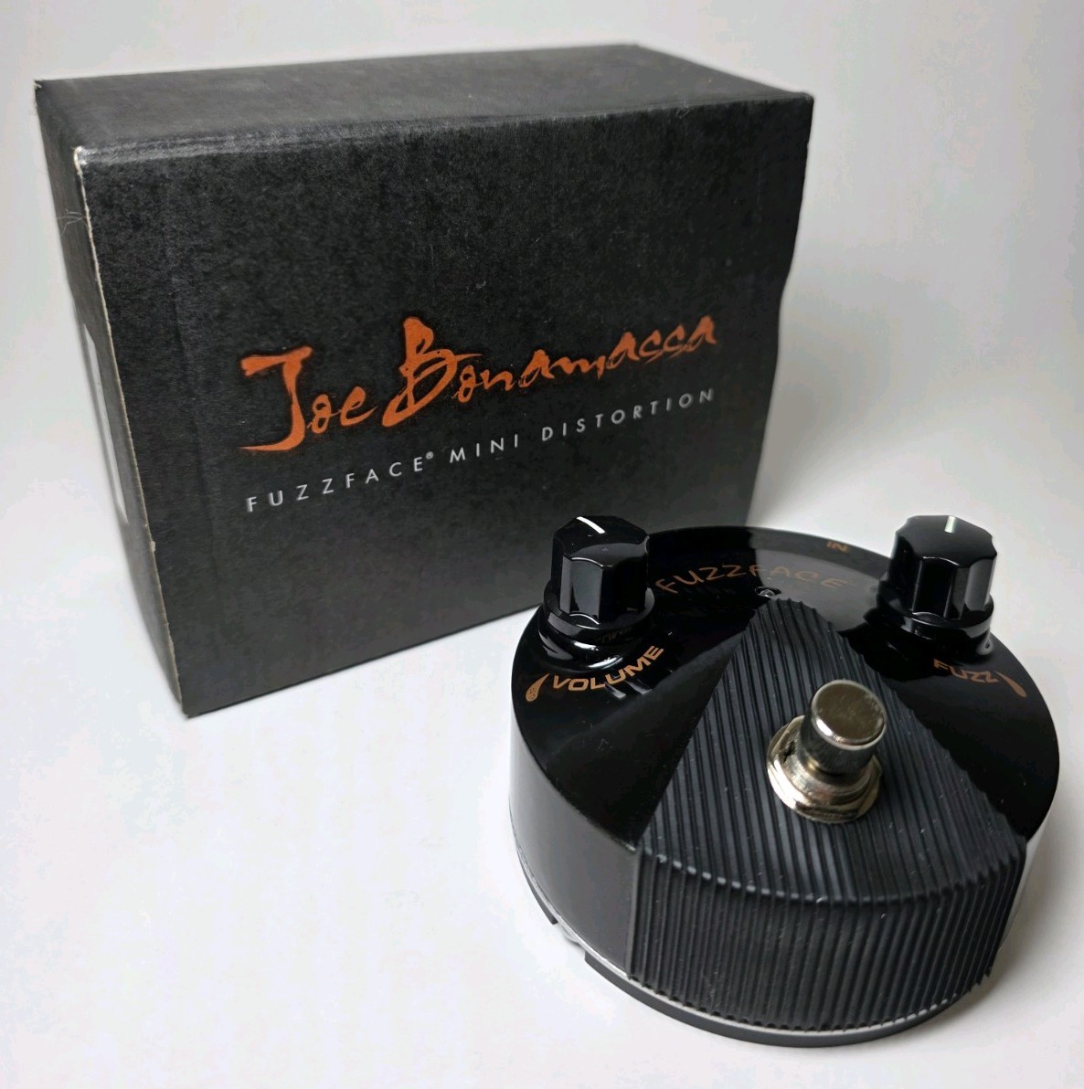 Dunlop FFM4 Joe Bonamassa Signature Fuzz Face Mini Effects Pedal