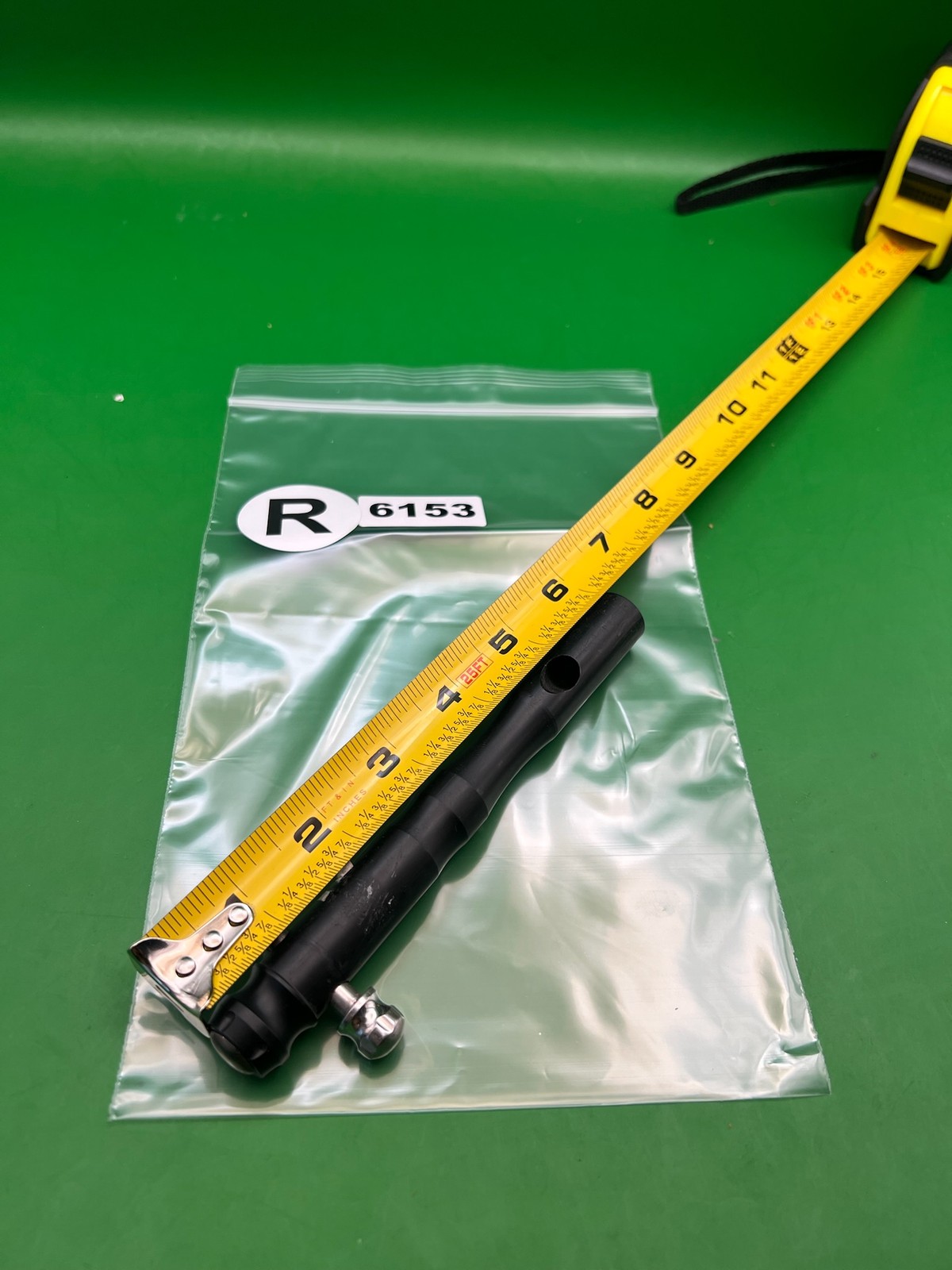 Autococker Bolt