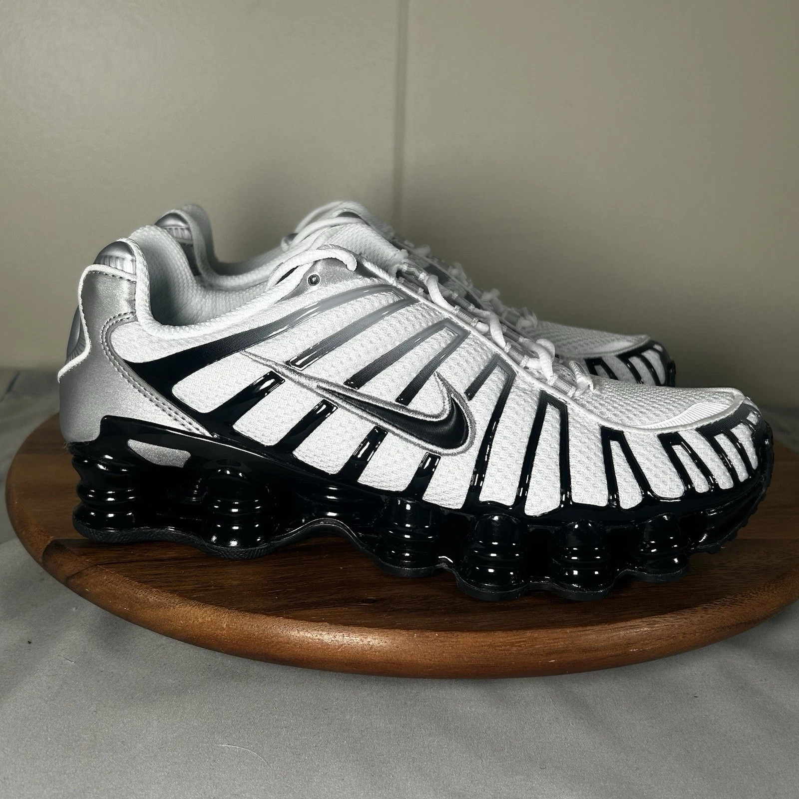 Nike Shox TL Metallic Silver Black NBY HQ4049-001 Womens Size 6.5-10