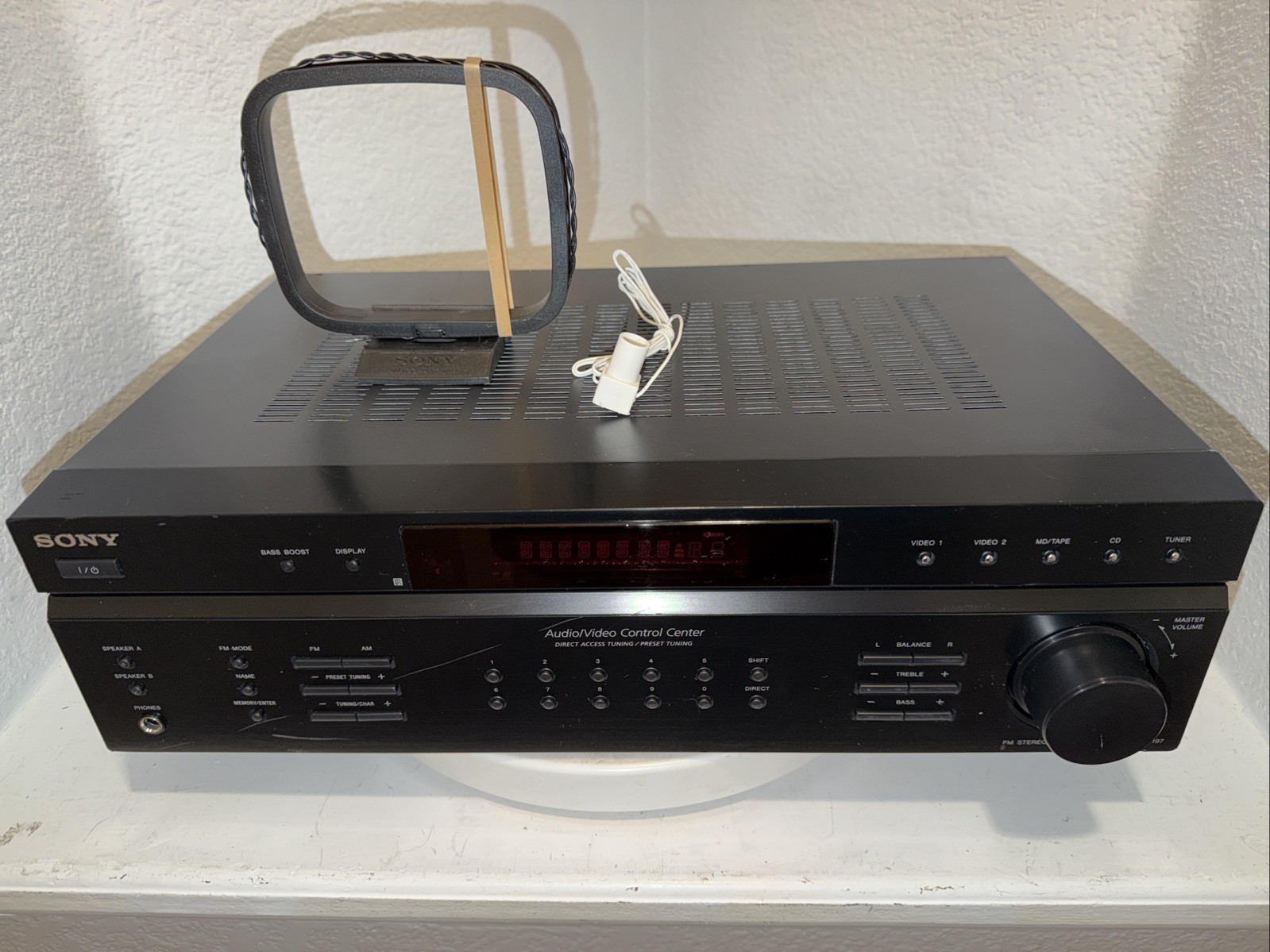 Sony STR-DE197 2 Channel 100 Watt/8 Ohm AM/FM Stereo Receiver. Works, See Video!