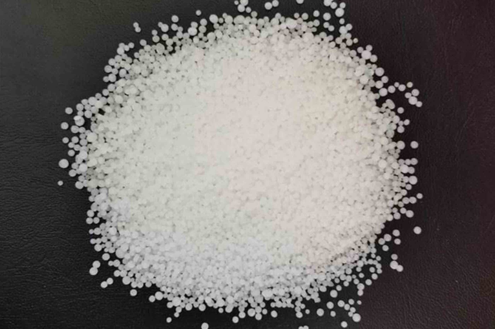 50g Urea Prills High Purity Lab Grade