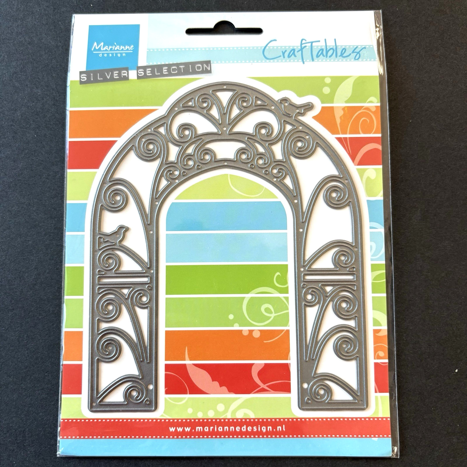 Marianne Creatables Birds Pergola Arch Approx 4x5in New Metal Cutting Die
