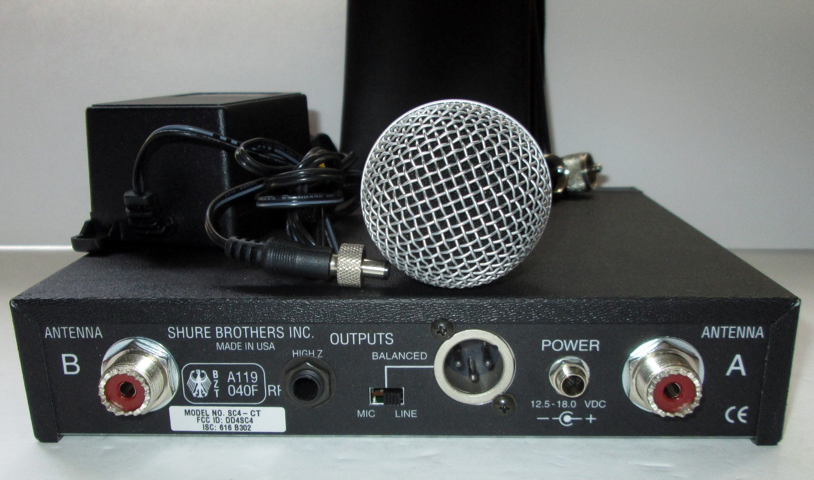 SHURE SC4-CT, SC2-CT SM58 Wireless Handheld Microphone & Receiver