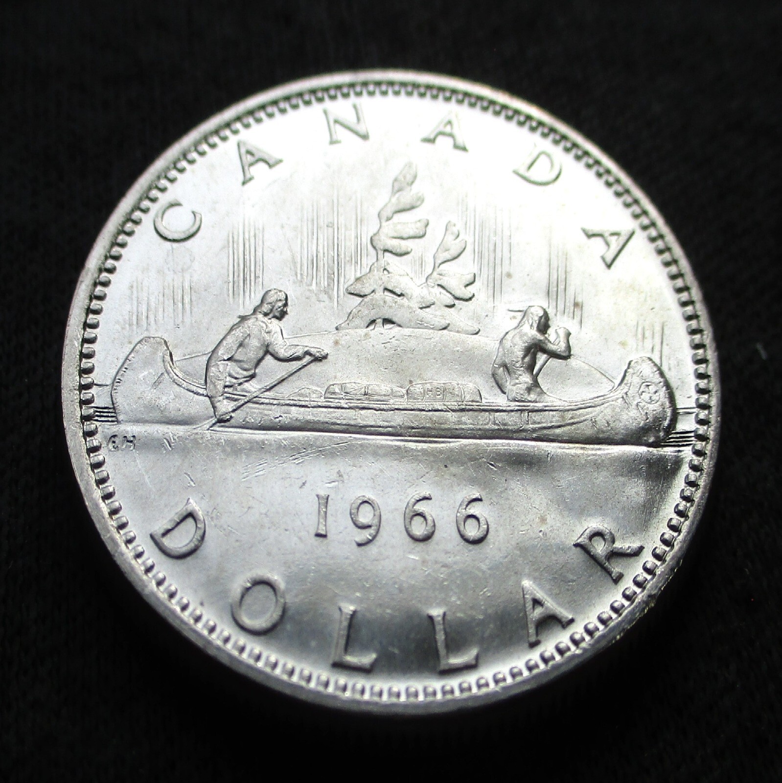 SILVER COMMEMORATIVE $1 1966 COIN OF CANADA QUEEN ELIZABETH II CANOE MINT Ag