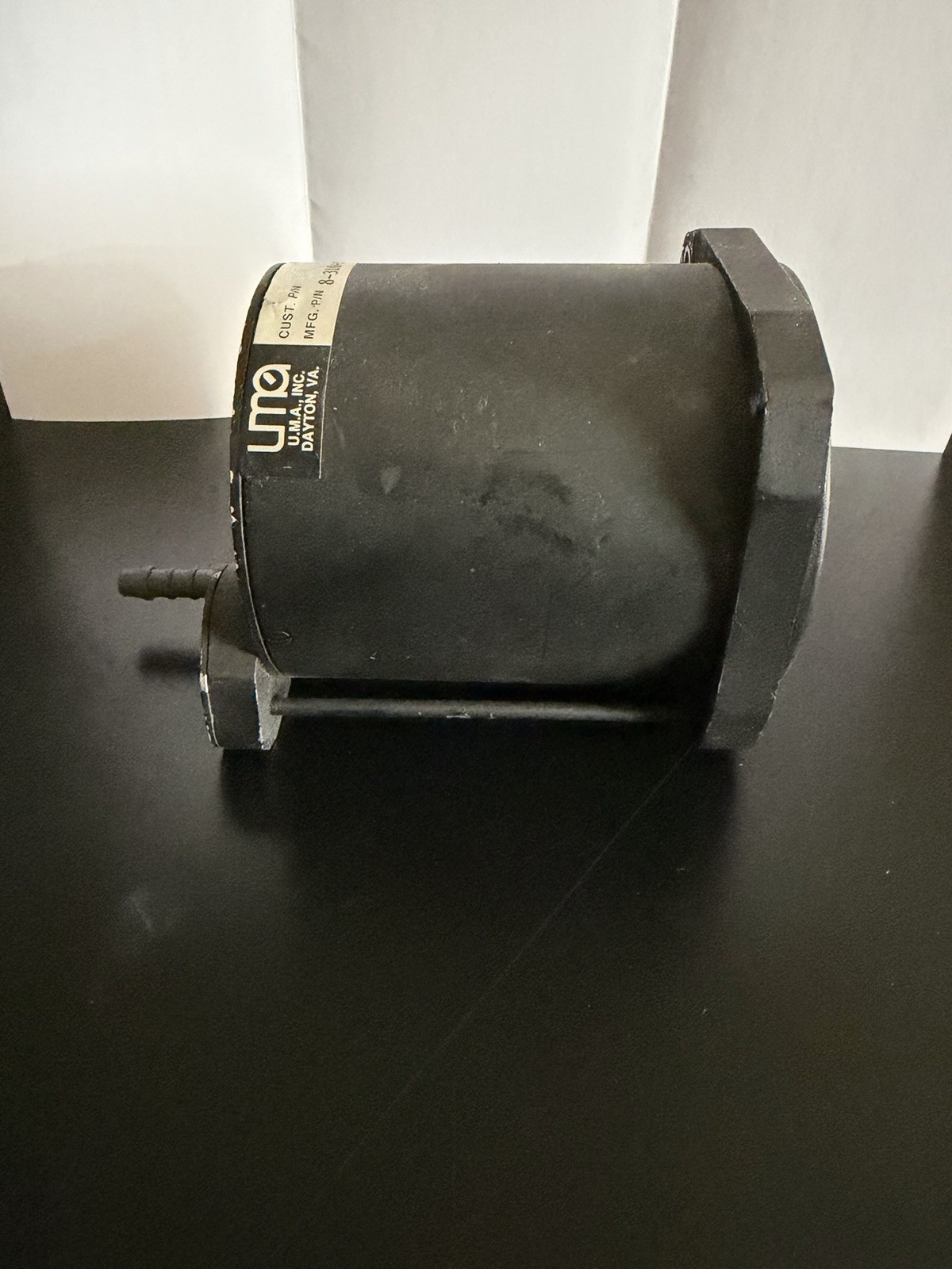 UMA Vertical Velocity Indicator 8-310-20