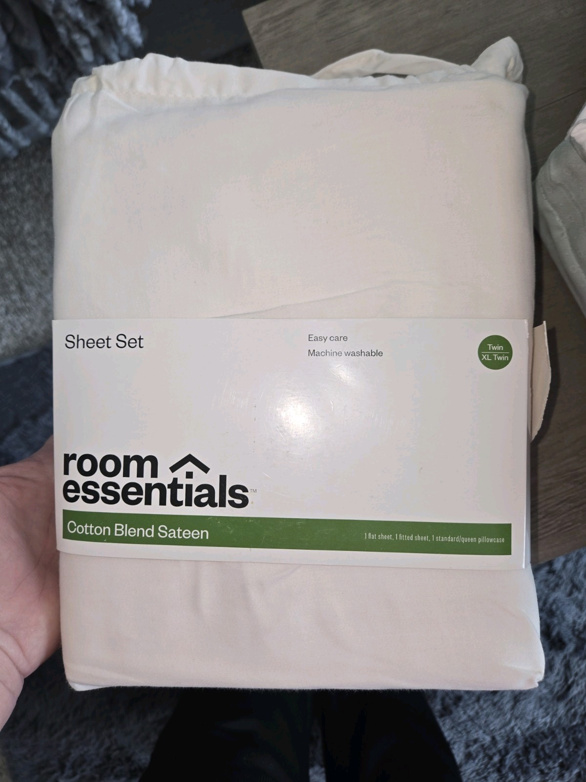 Room Essentials Twin/Twin XL White 3 Piece Sheet Set - Brand New