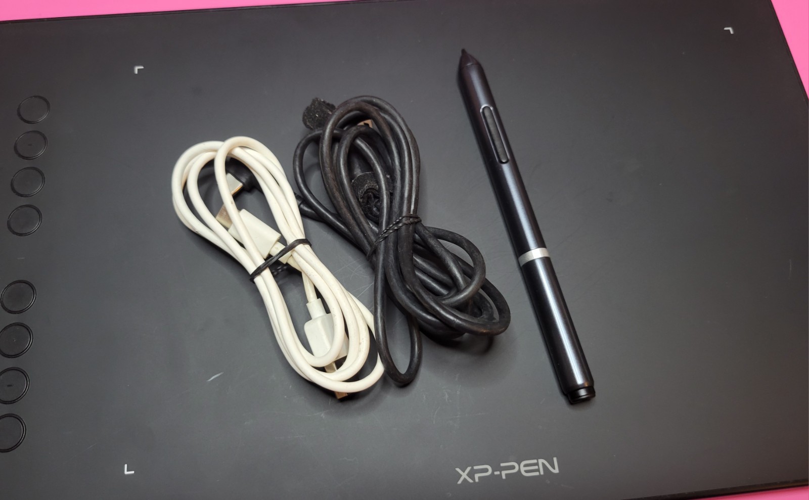 Drawing Tablet Bundle (XP Pen & Wacom Intuos) Read Desc