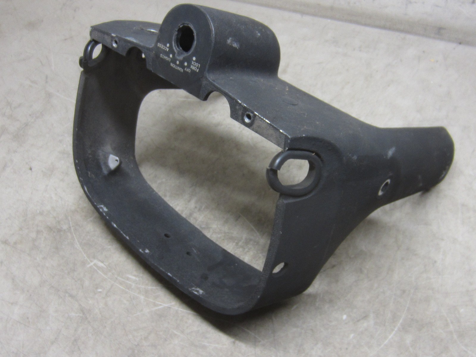 Harley '88 FLT dash panel support, 67795-85A, black,  nice shape, #4462