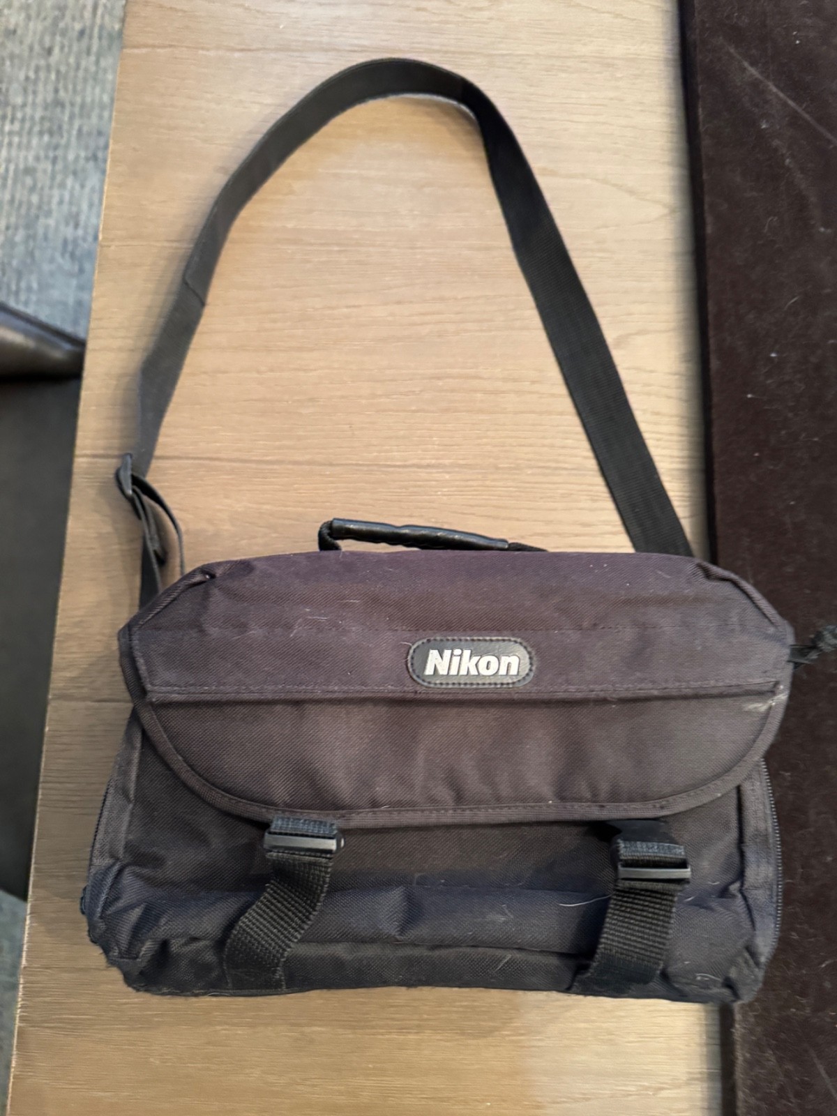 NIKON Camera Bag Adjustable Shoulder  Interior Pouches  AUTHENTIC