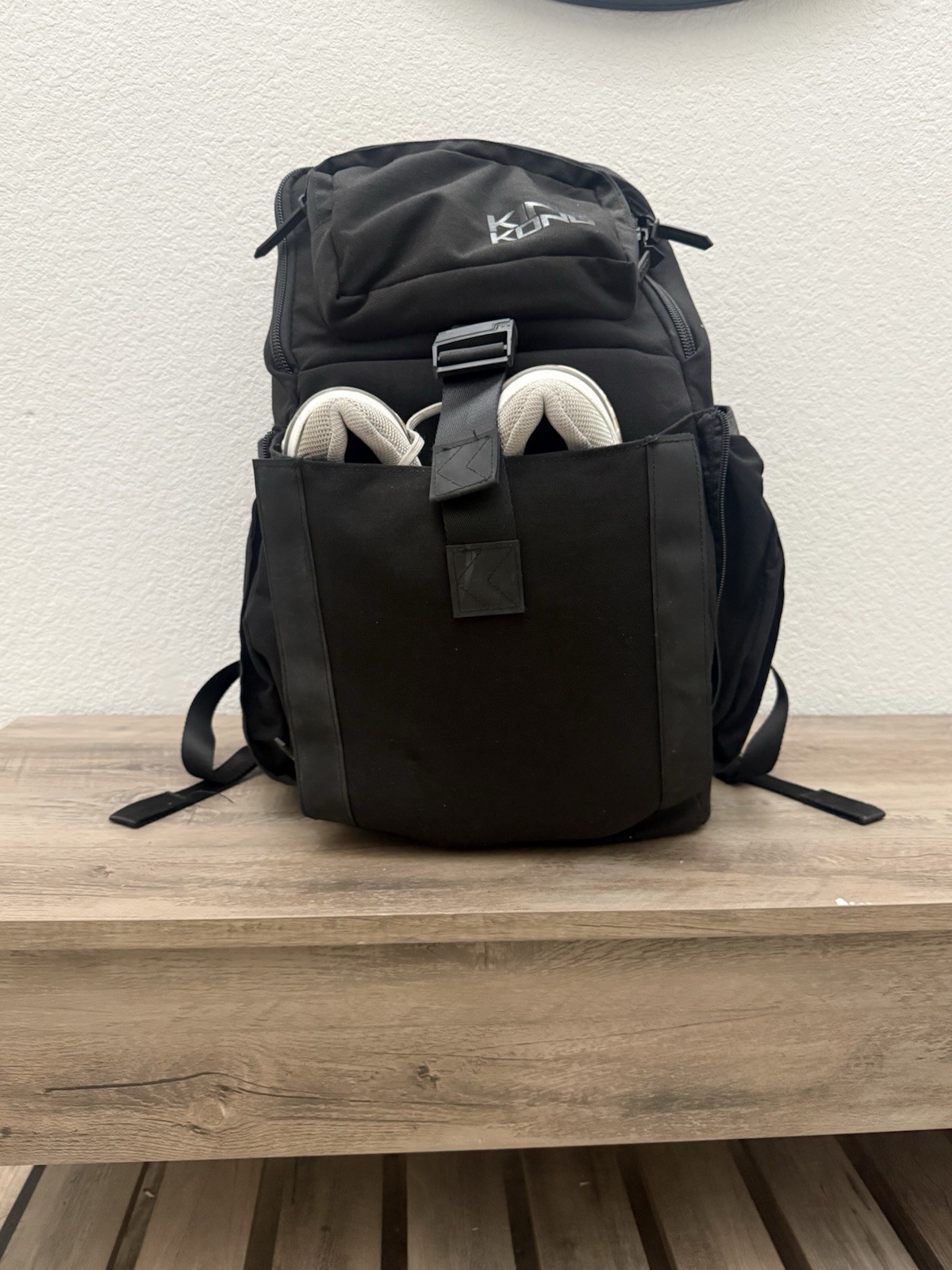King Kong Black Gym Bag Backpack Shoe Compartment Adjustable Carrying Strap