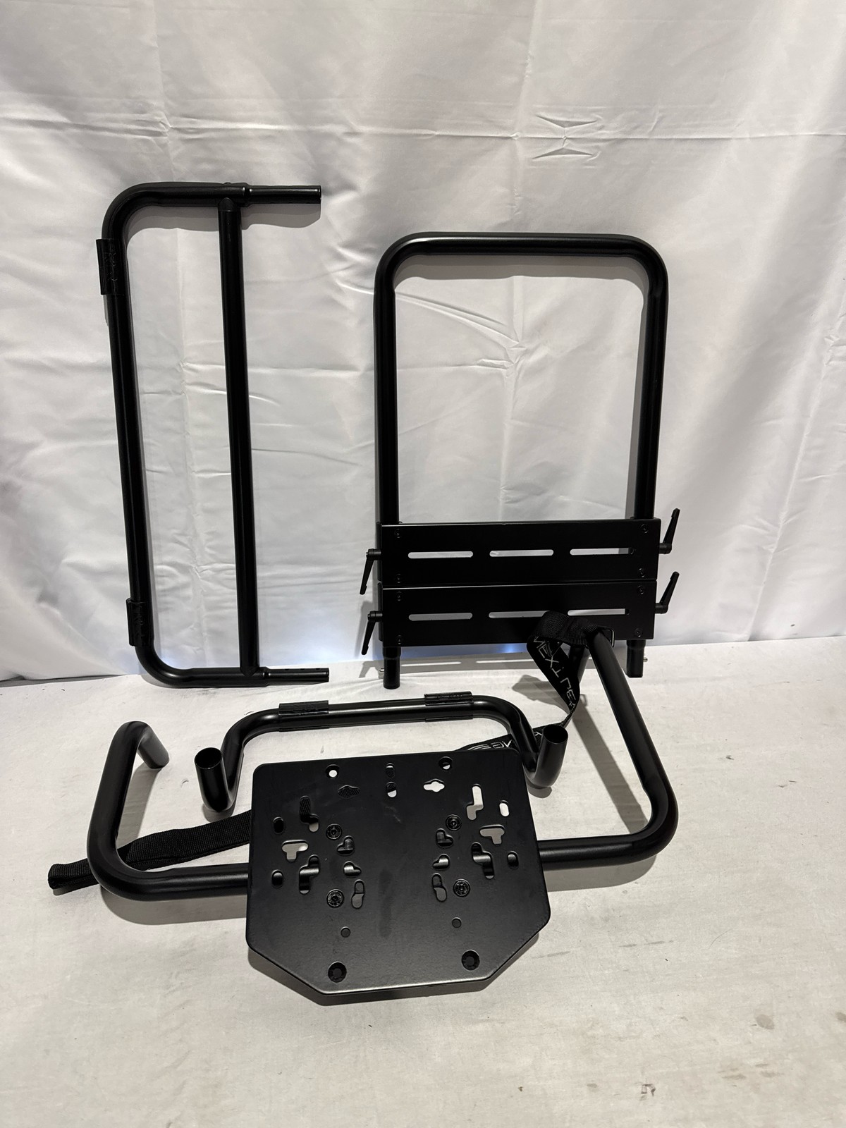 (BROKEN) Next Level Racing GT Lite Foldable Simulator Cockpit Chair Black (4)