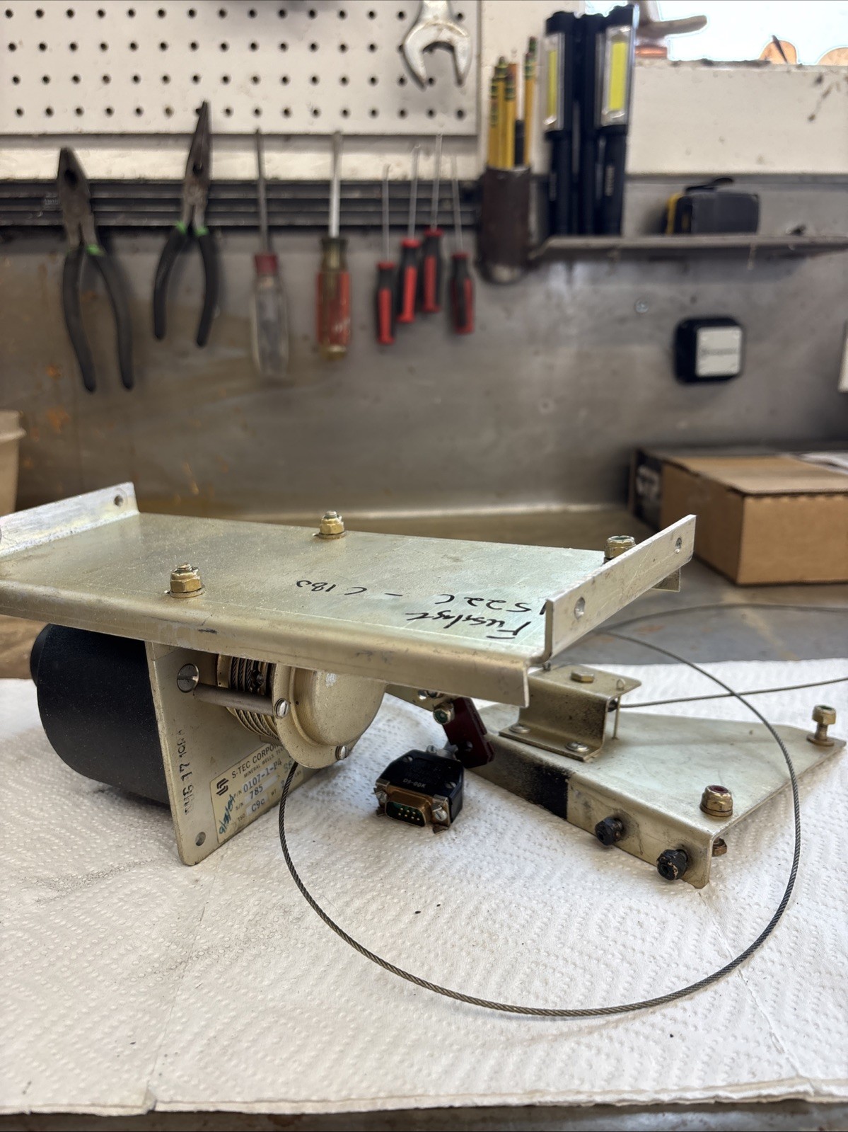 S-TEC Corporation Autopilot Servo With Bracket