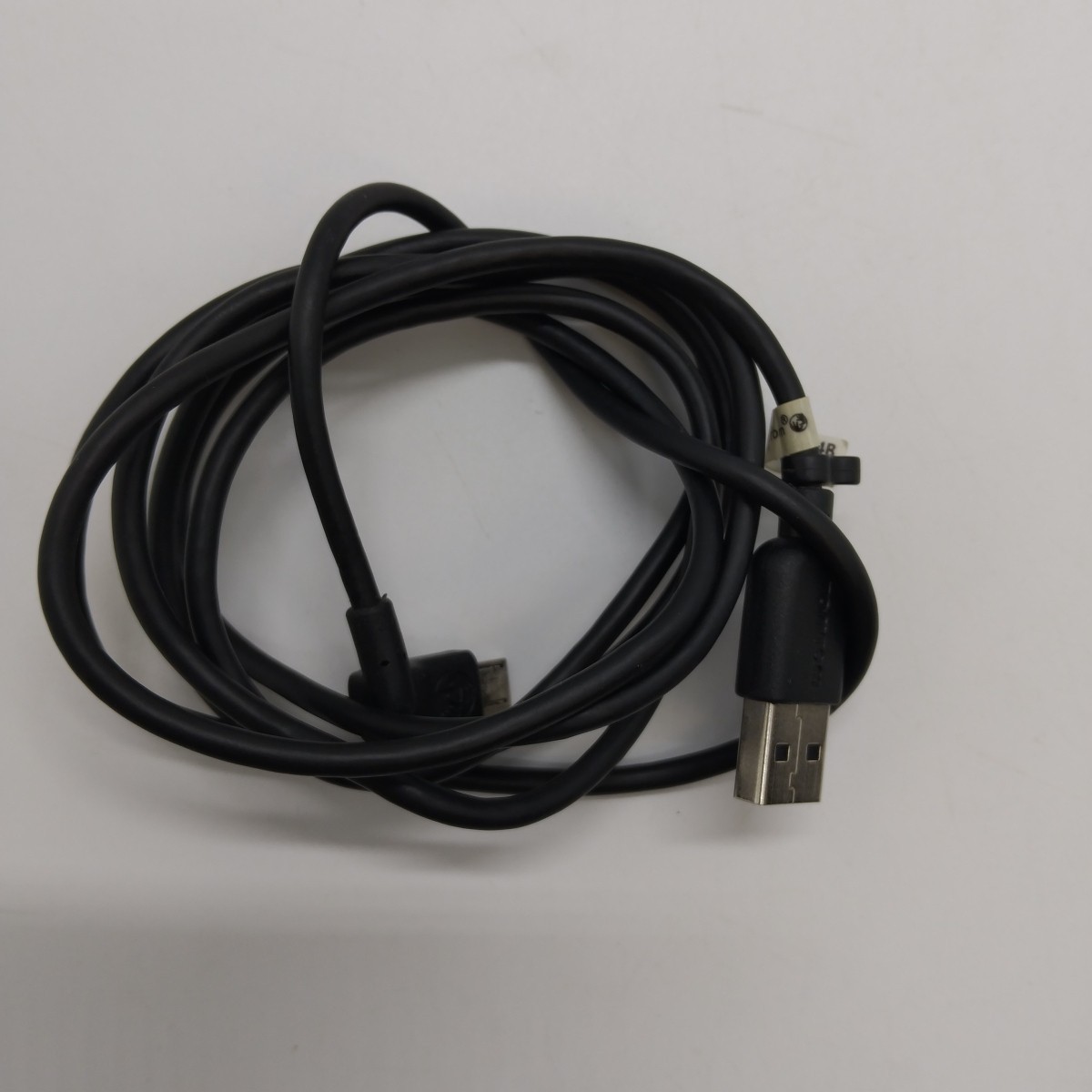 Tomtom Live 0168 UK Satnav with Case and USB Cable - Working Condition