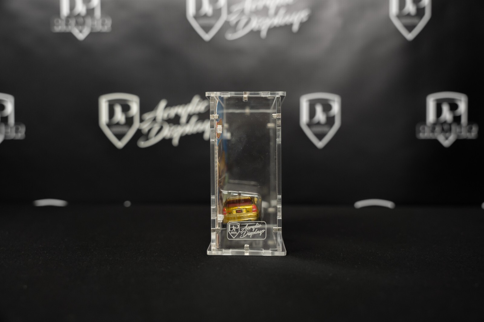 Diamond Protector Hot Wheels Short Card Acrylic Display 2 Pack (SC-1)