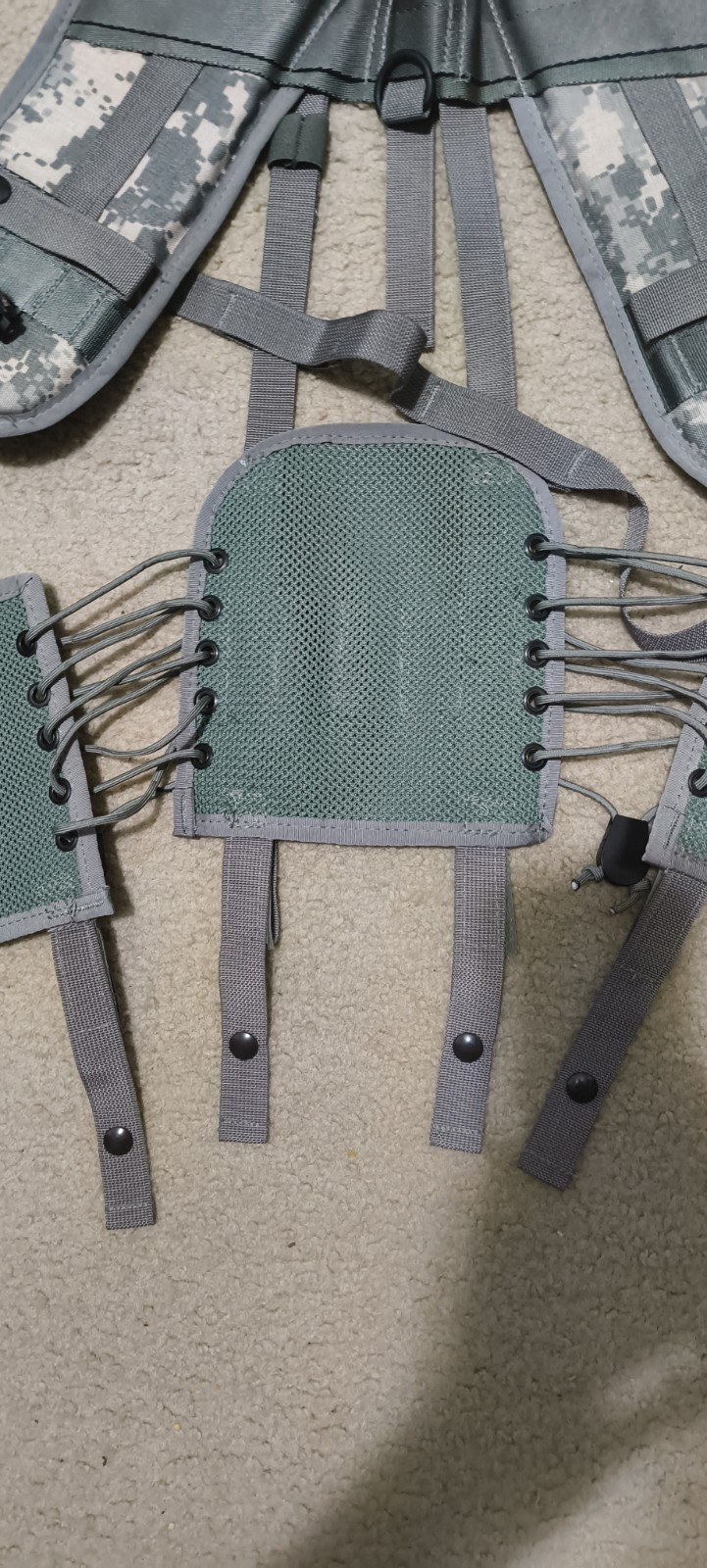USGI MOLLE Medic Vest UCP Experimental